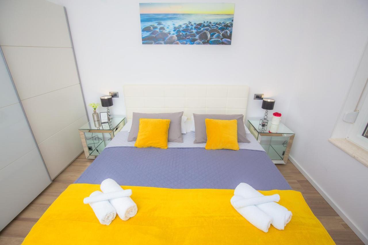 Apartment Gallery 普利莫顿 外观 照片