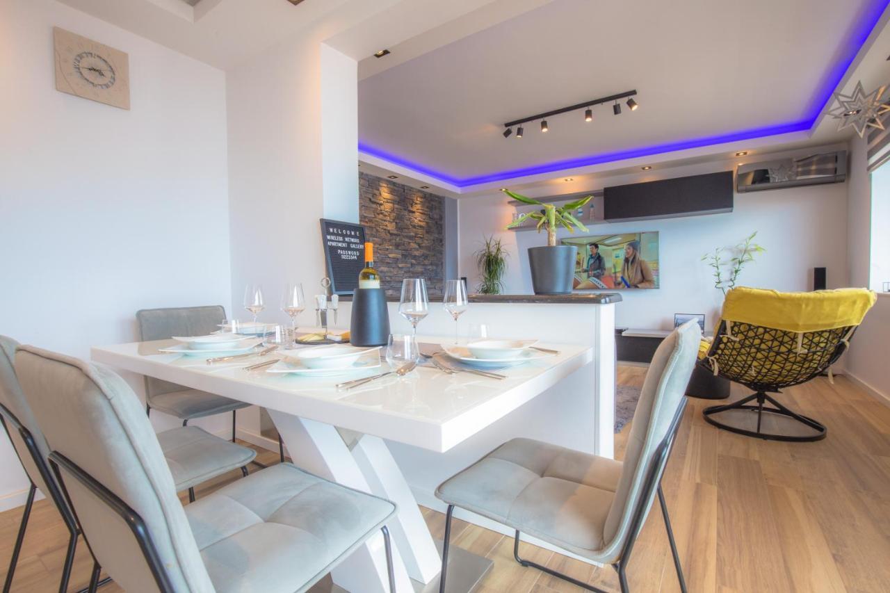 Apartment Gallery 普利莫顿 外观 照片