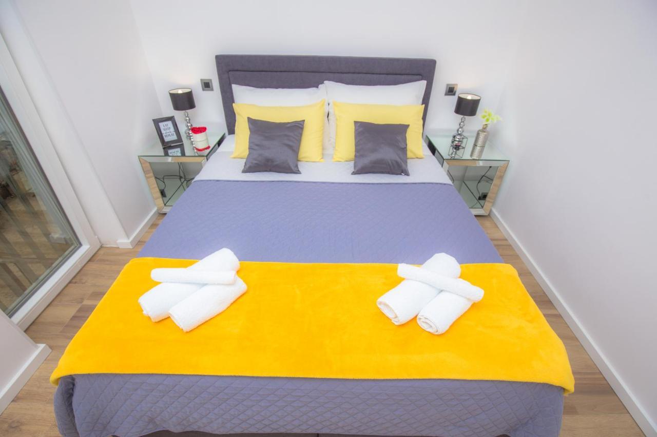 Apartment Gallery 普利莫顿 外观 照片