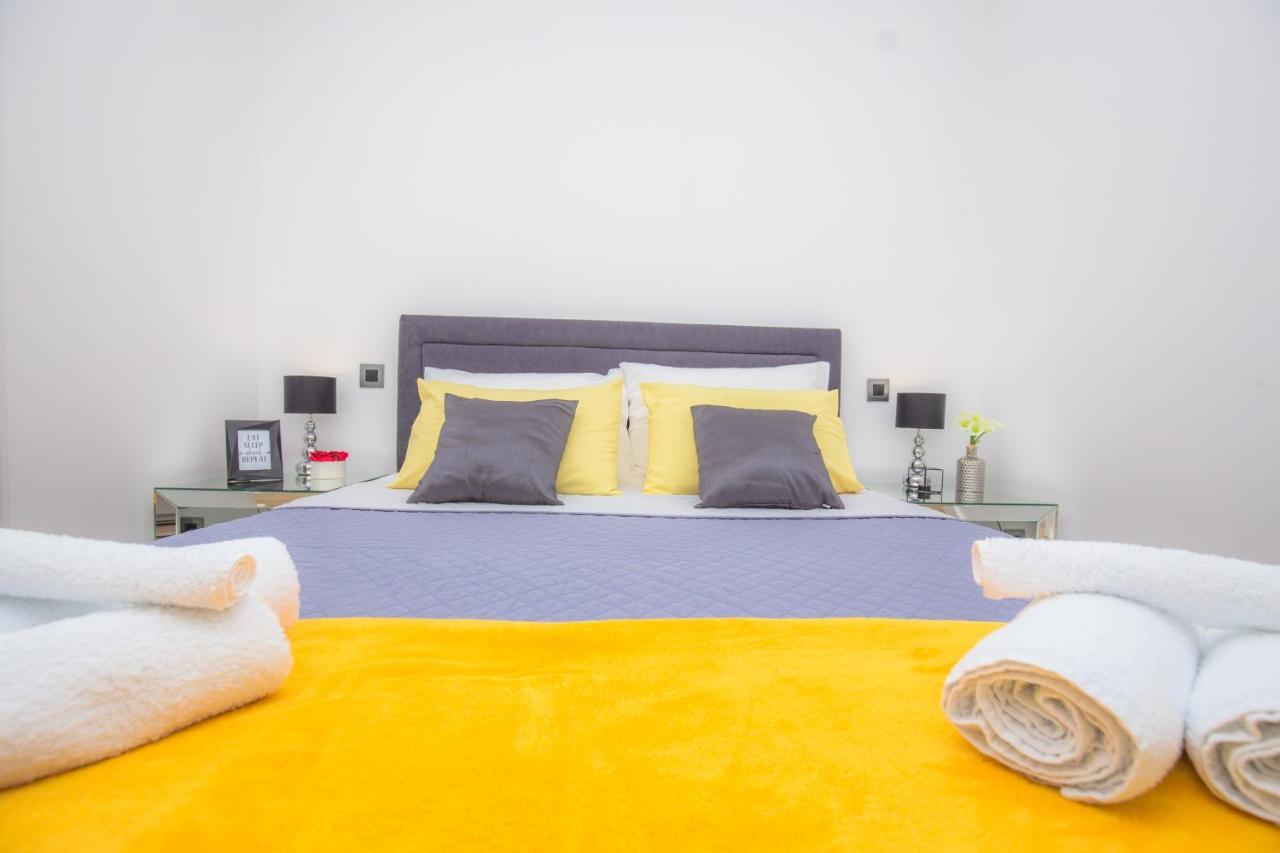 Apartment Gallery 普利莫顿 外观 照片